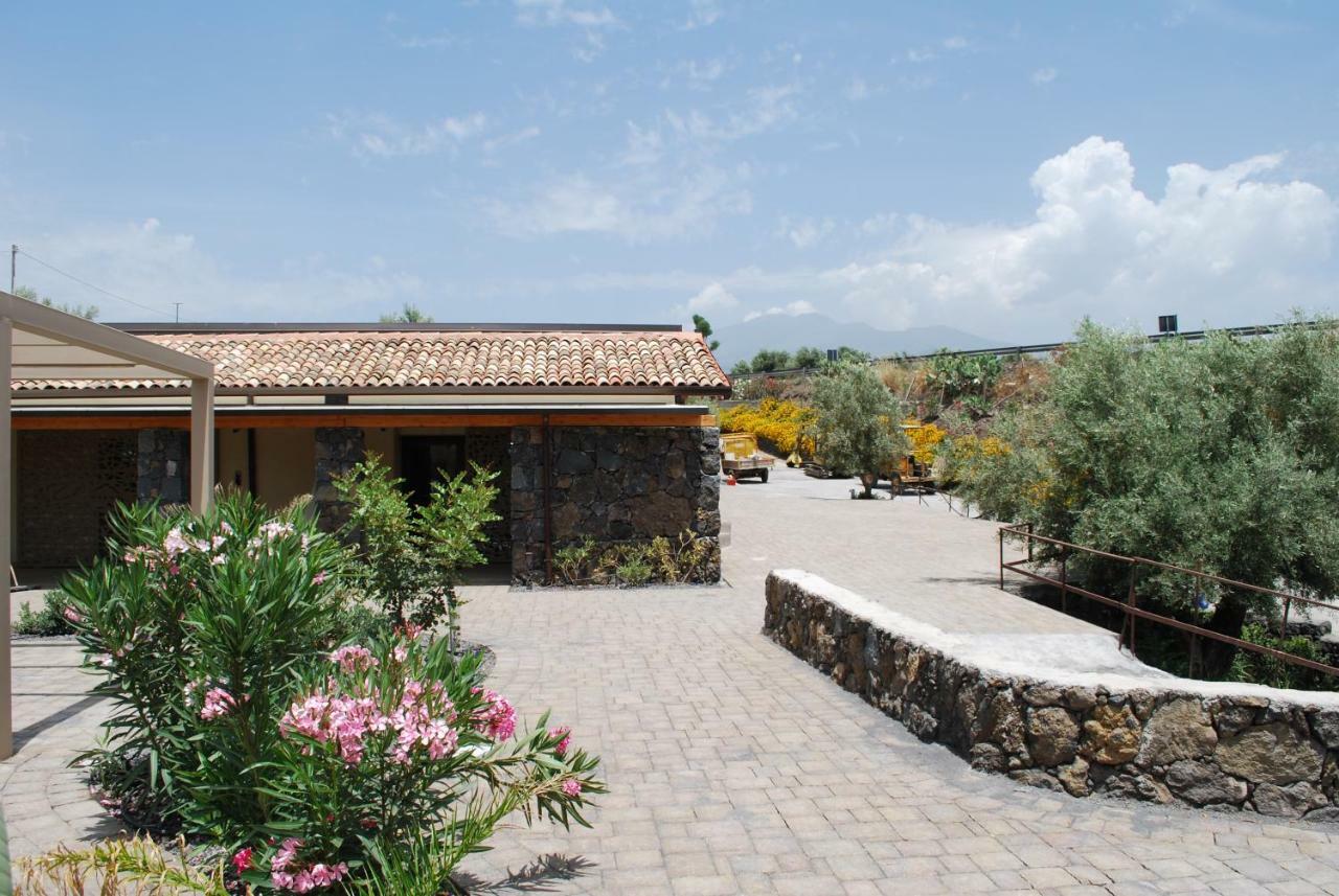 Etna Hills Scalilli Hotel Paterno  Bagian luar foto